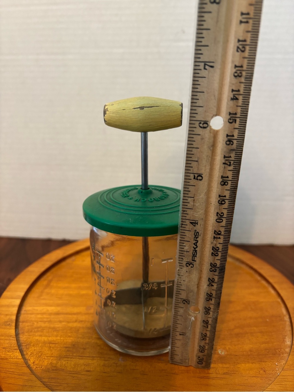 Vintage ANDROCK Handheld Onion Chopper with Green Lid & Yellow Handle Glass Jar - Picture 6 of 6